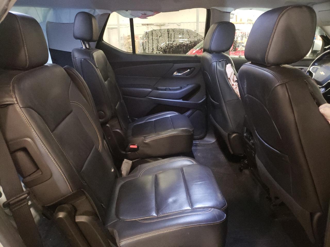 2020 Chevrolet Traverse VIN 1GNEVHKW0LJ178133 Copart auction photo, front end / side damage thumbnail 11
