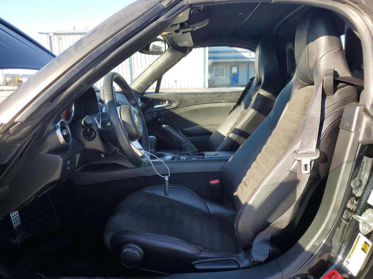 2017 Fiat 124 Spider VIN JC1NFAEK2H0119827 Copart auction photo, side / front end damage thumbnail 7