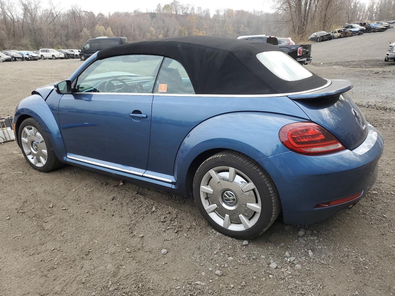 2018 Volkswagen Beetle VIN 3VW5DAAT5JM511398 Copart auction photo, all over / front end damage thumbnail 2