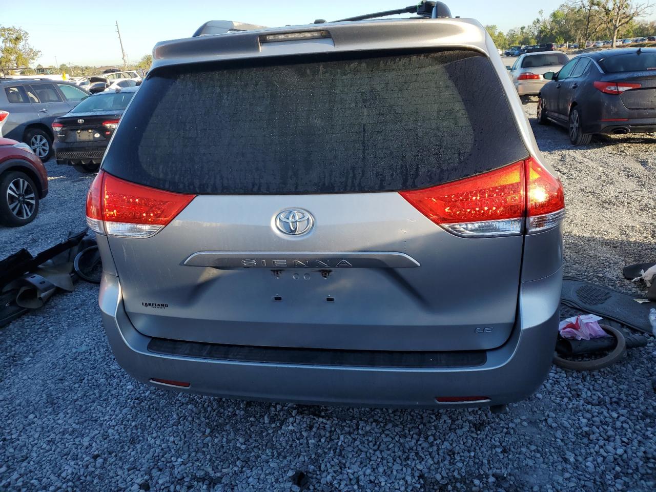 2011 Toyota Sienna VIN 5TDKK3DC5BS144393 Copart auction photo, front end / side damage thumbnail 6