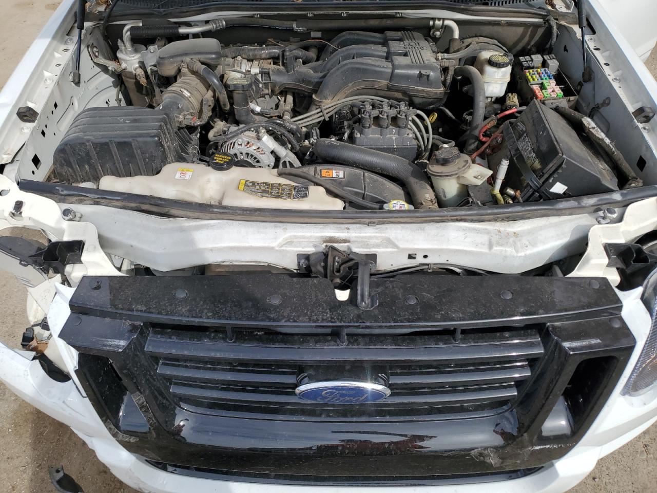 2010 Ford Explorer VIN 1FMEU7DE3AUA72194 Copart auction photo, front end damage thumbnail 13