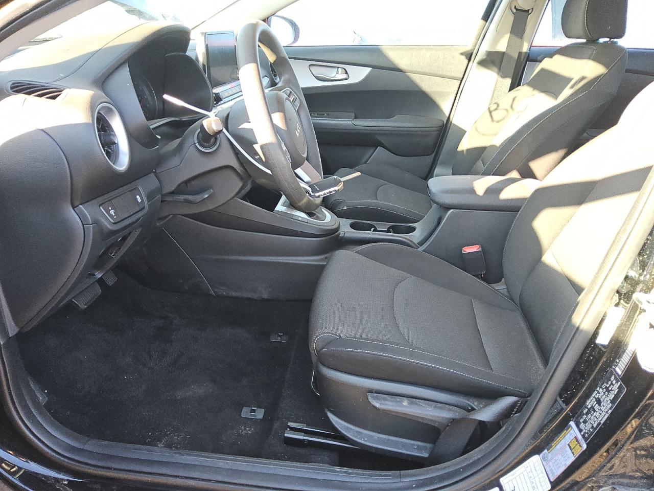 2024 KIA Forte VIN 3KPF24AD5RE791854 Copart auction photo, side / front end damage thumbnail 7