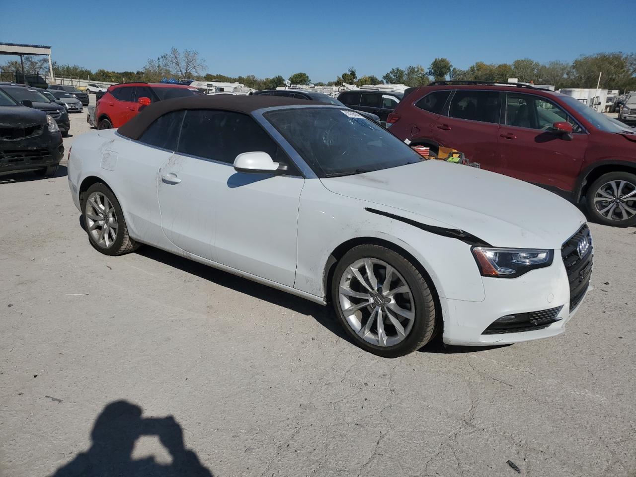 2014 Audi A5 VIN WAULFAFH5EN015647 Copart auction photo, vandalism / front end damage thumbnail 4