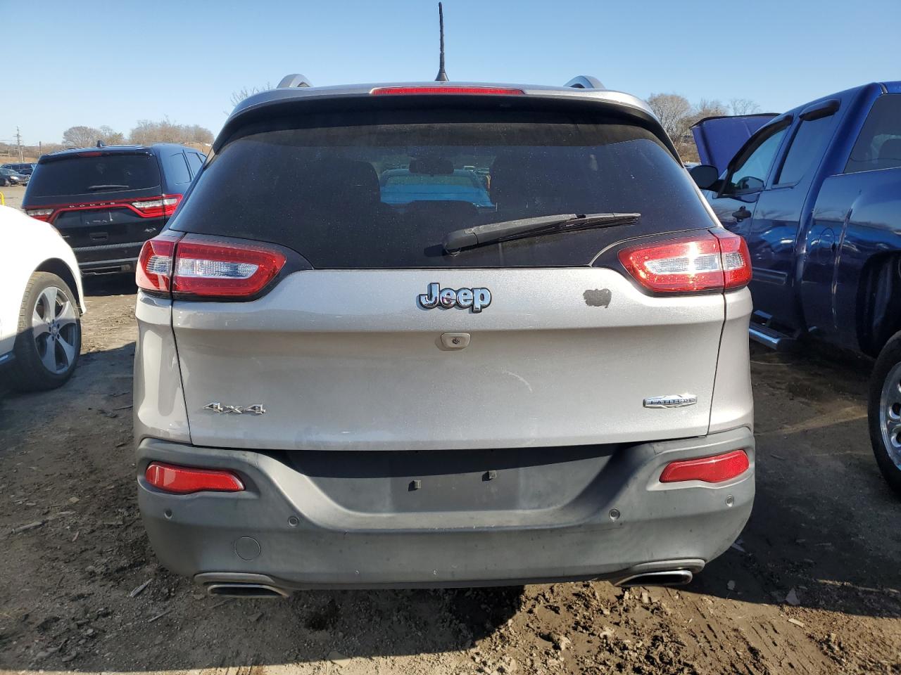 2016 Jeep Grand Cherokee VIN 1C4PJMCS1GW310942 Copart auction photo, front end damage thumbnail 6