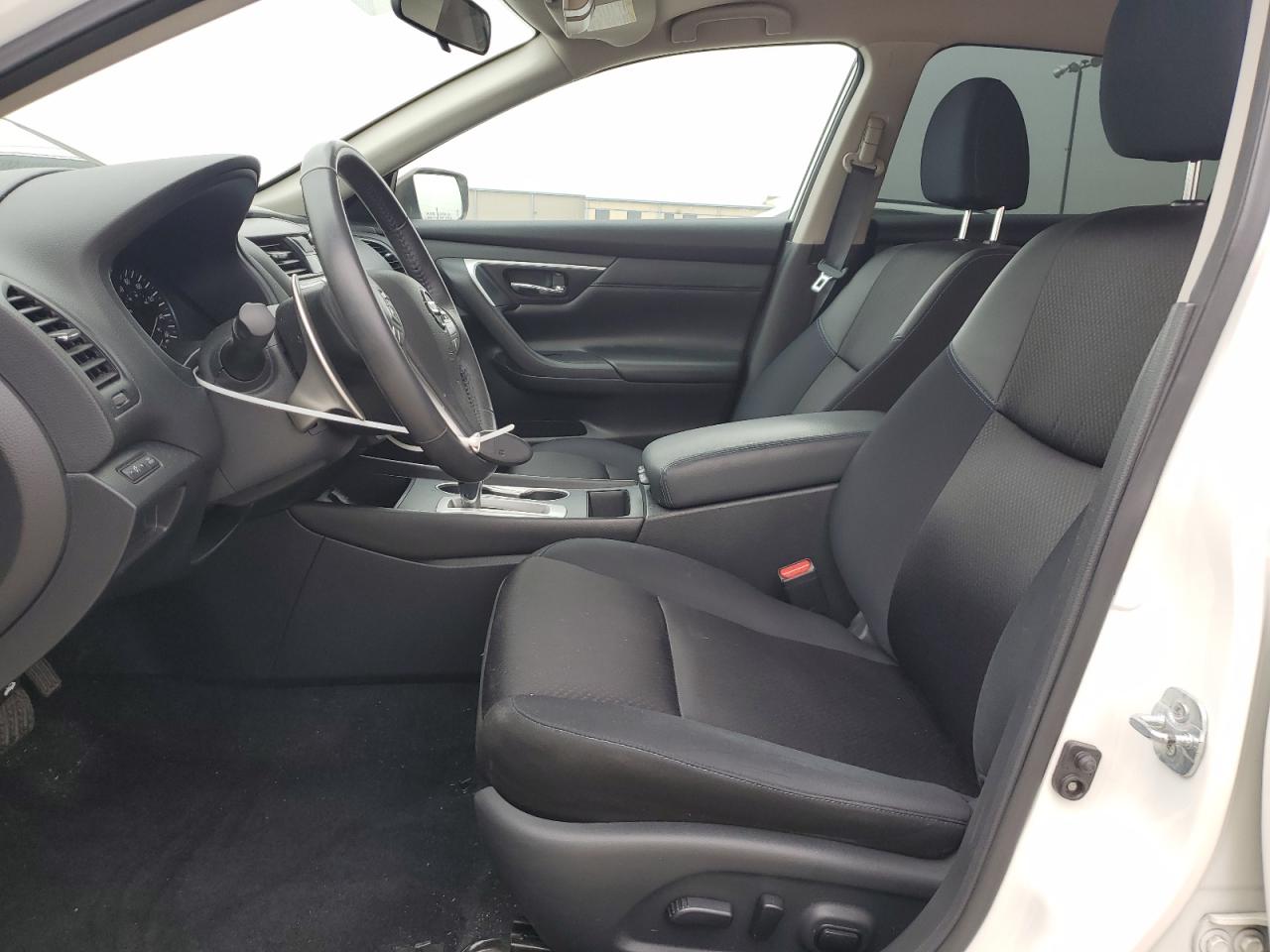 2017 Nissan Altima VIN 1N4AL3AP0HN348877 Copart auction photo, front end damage thumbnail 7