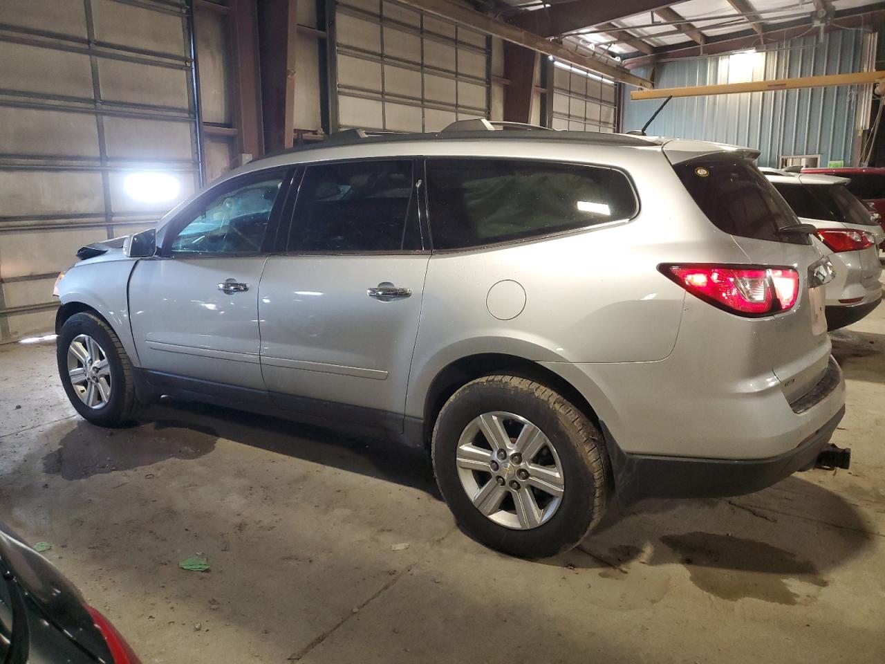2014 Chevrolet Traverse VIN 1GNKVGKDXEJ347198 Copart auction photo, front end / undercarriage damage thumbnail 2