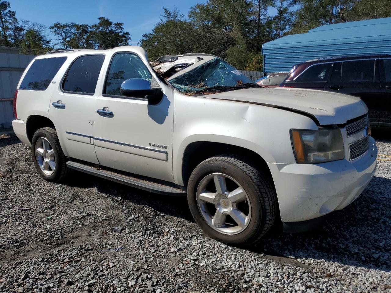 2013 Chevrolet Tahoe VIN 1GNSKBE02DR295361 Copart auction photo, all over damage thumbnail 4