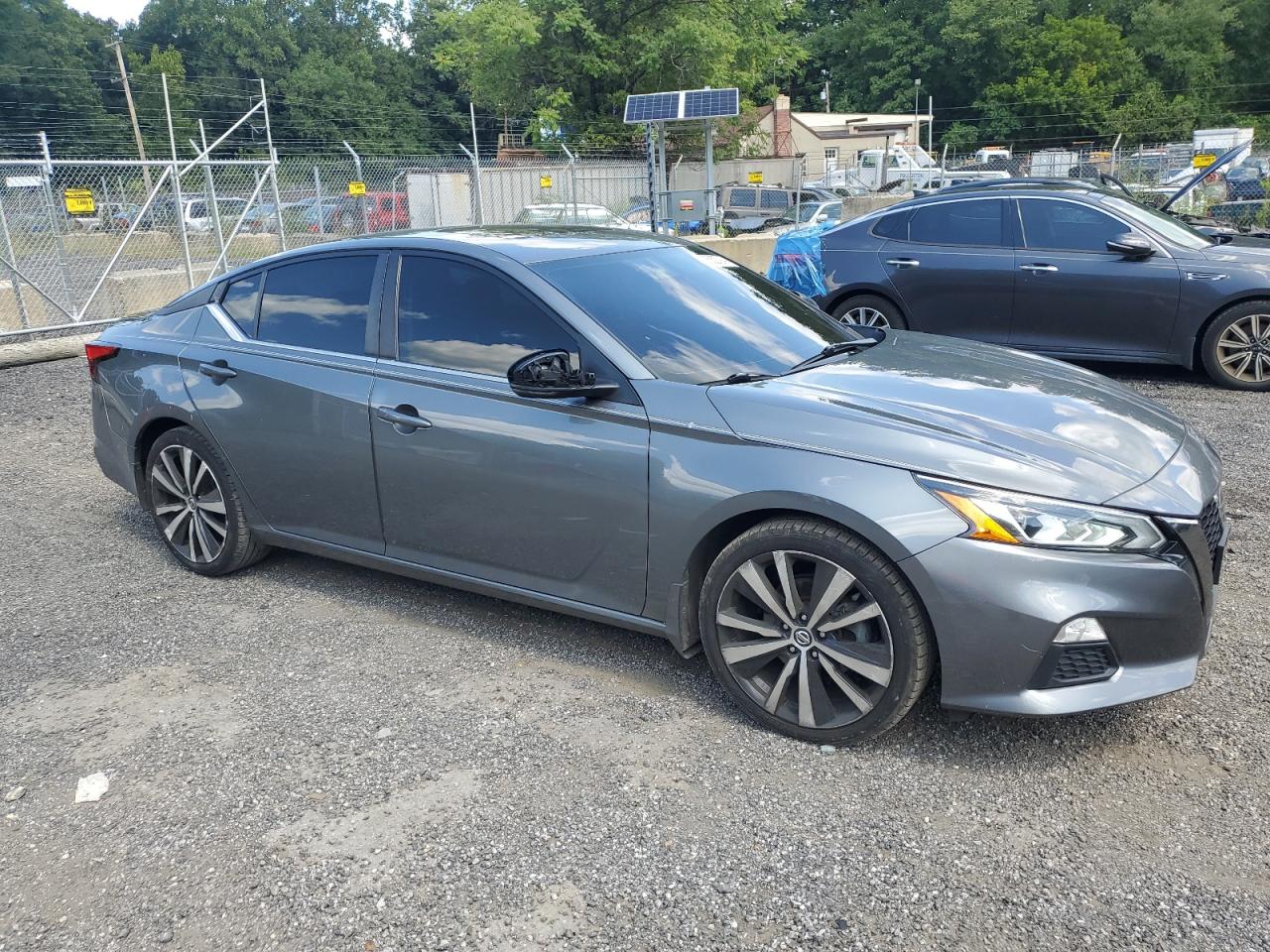 2019 Nissan Altima VIN 1N4BL4CV3KC185361 Copart auction photo, front end / minor dent/scratches damage thumbnail 4
