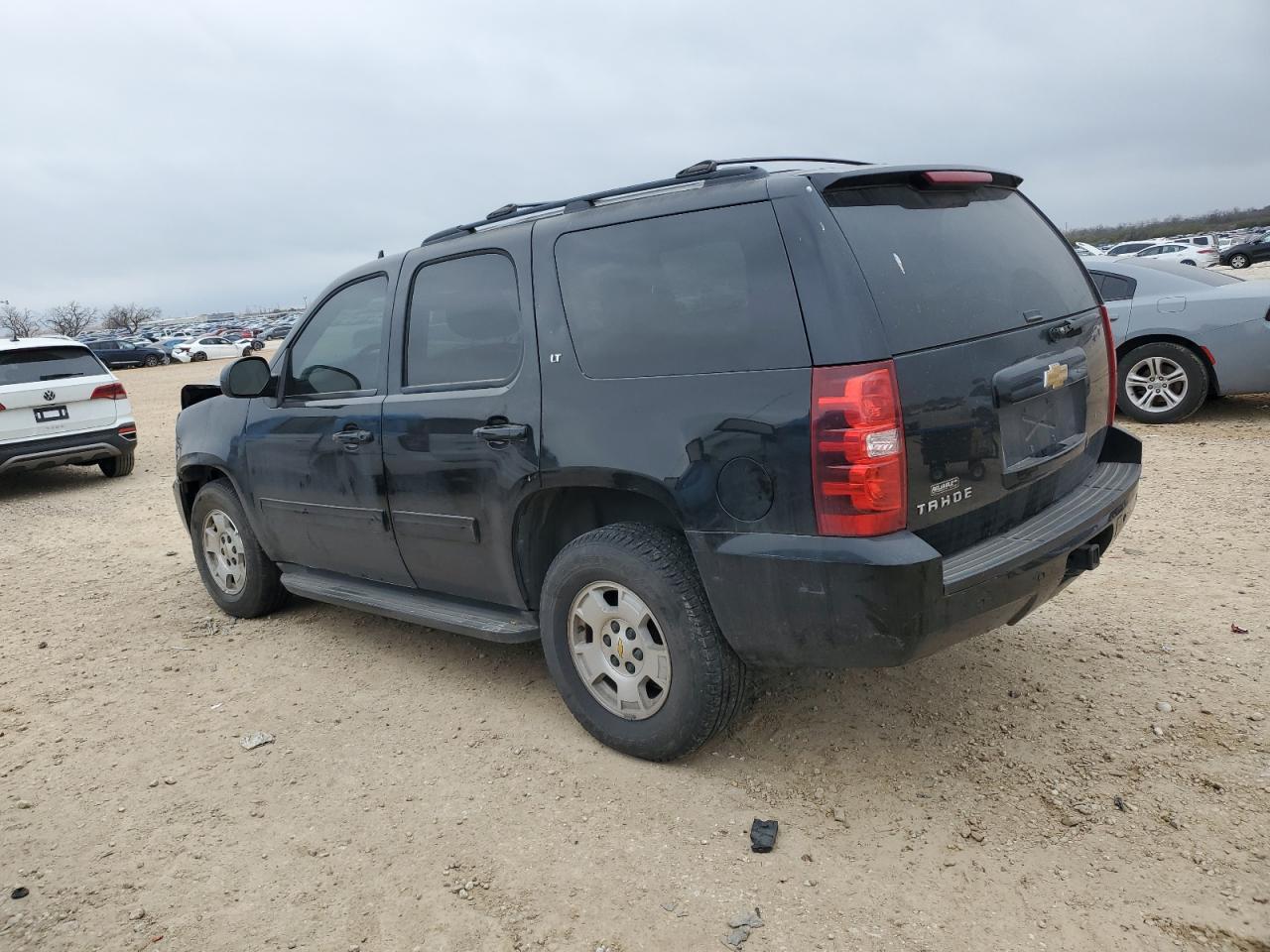 2013 Chevrolet Tahoe VIN 1GNSCBE00DR248956 Copart auction photo, front end / minor dent/scratches damage thumbnail 2