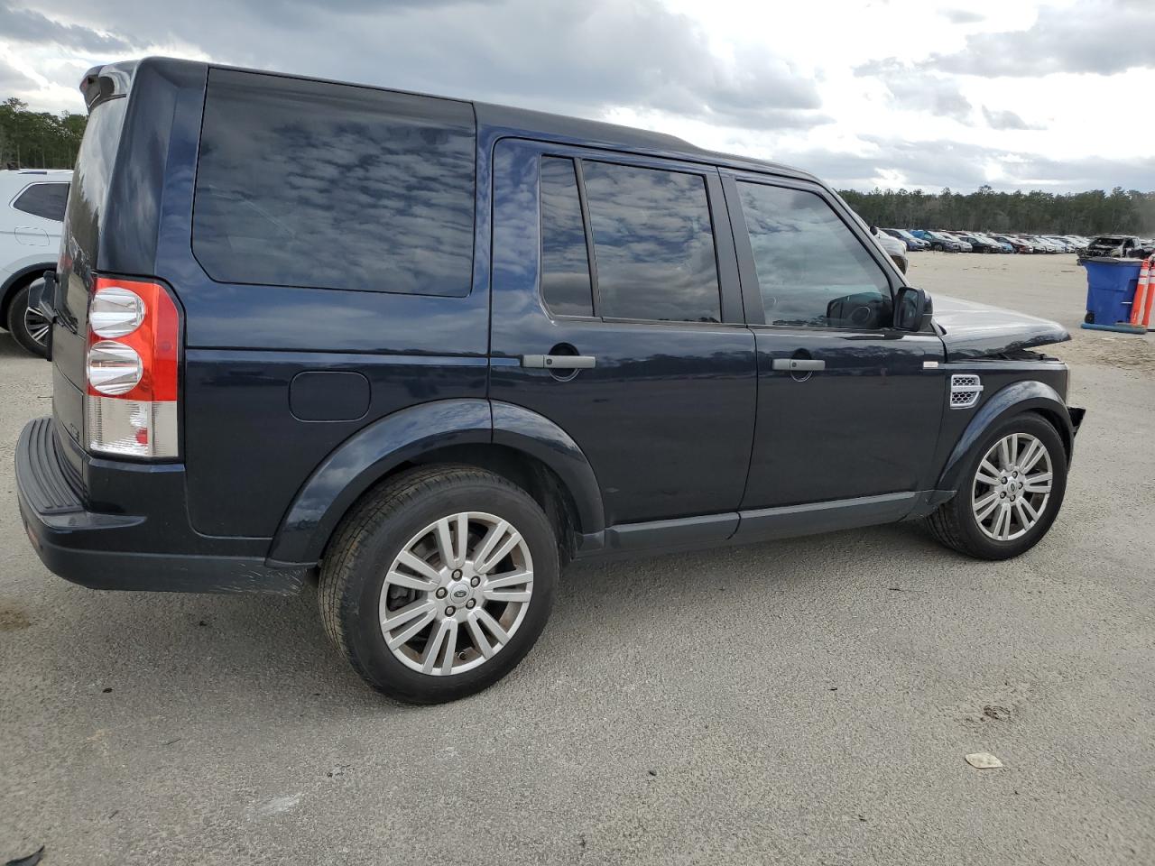 2012 Land Rover LR4 VIN SALAG2D46CA600280 Copart auction photo, front end damage thumbnail 3