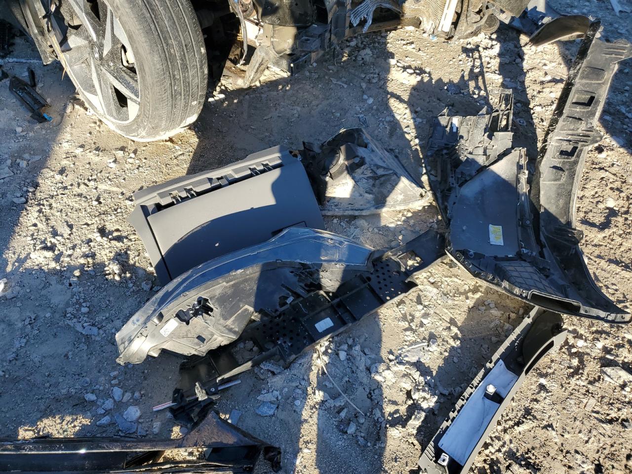 2022 Hyundai Elantra VIN KMHLN4AG2NU342322 Copart auction photo, all over / minor dent/scratches damage thumbnail 14