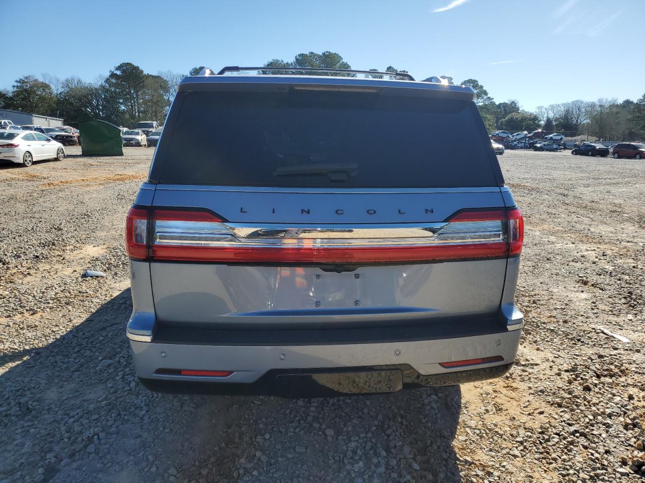 2019 Lincoln Navigator VIN 5LMJJ2TT6KEL18996 Copart auction photo, minor dent/scratches damage thumbnail 6