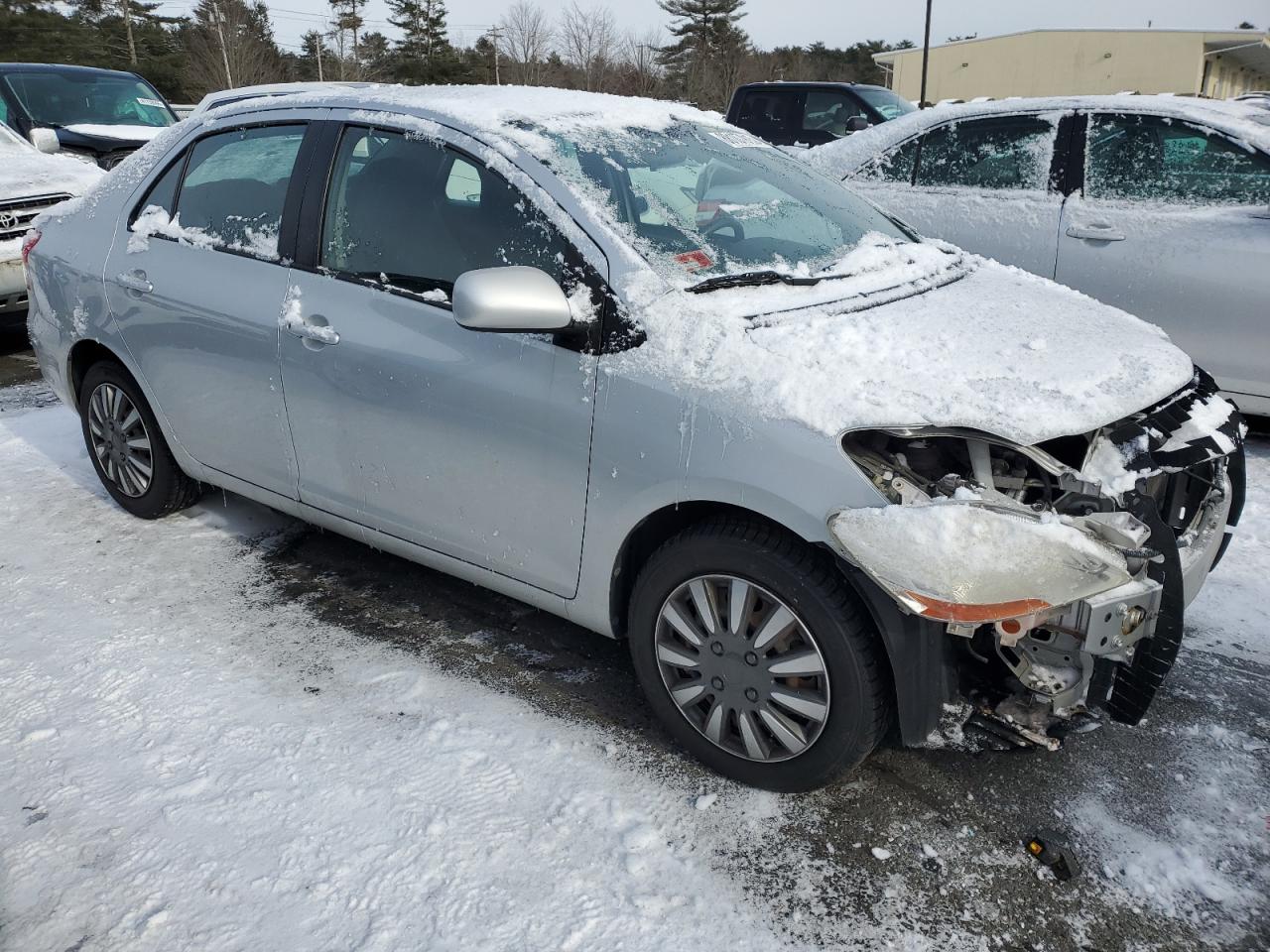 2007 Toyota Yaris VIN JTDBT923071019776 Copart auction photo, front end / side damage thumbnail 4