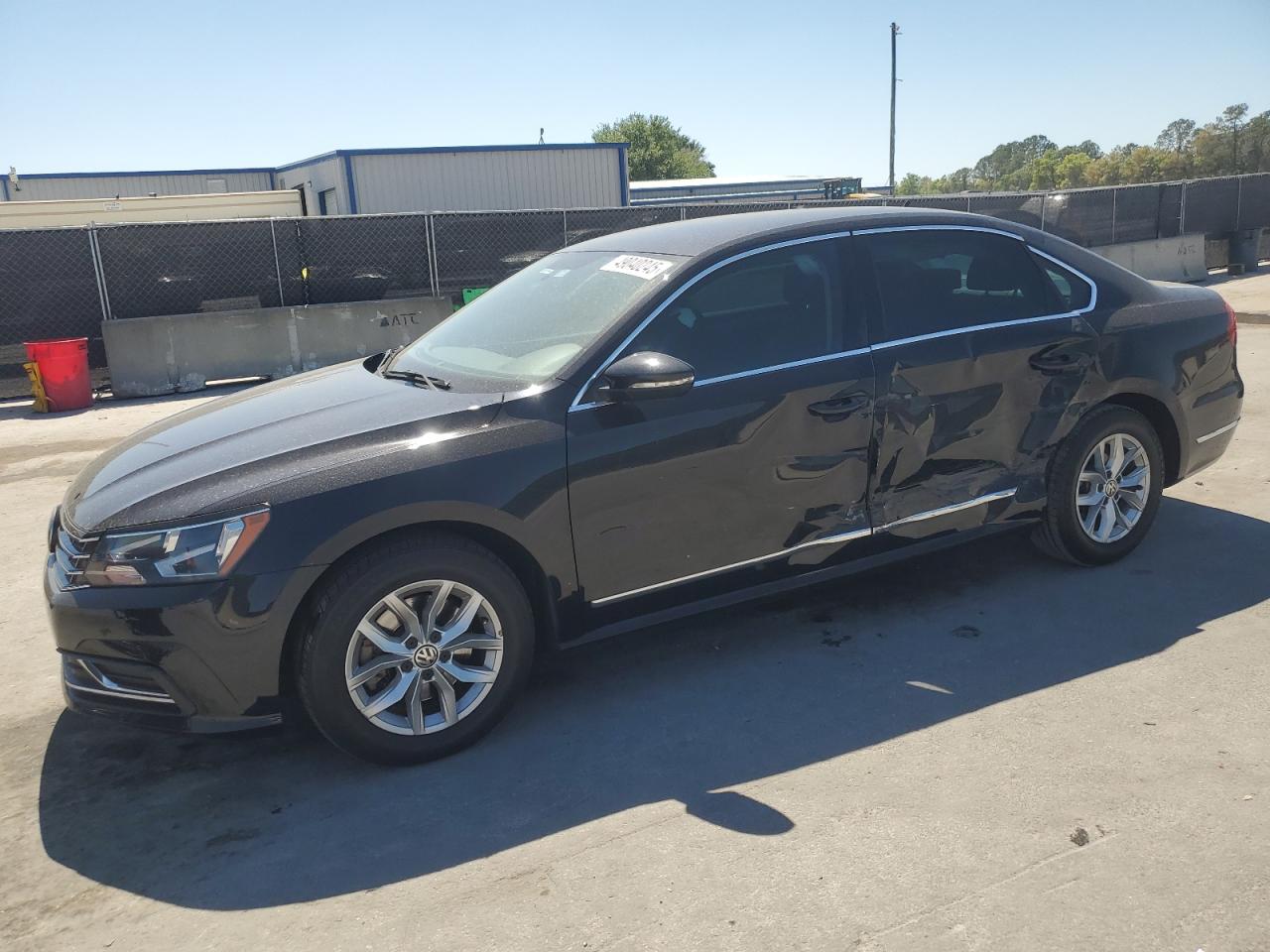 2017 Volkswagen Passat VIN 1VWAT7A30HC046349