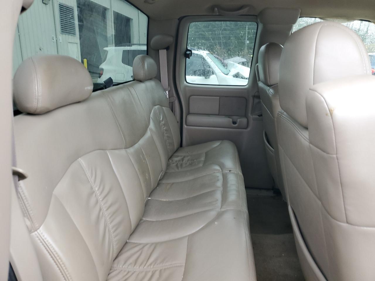 2002 GMC Sierra VIN 2GTEC19T221313512 Copart auction photo, all over damage thumbnail 11