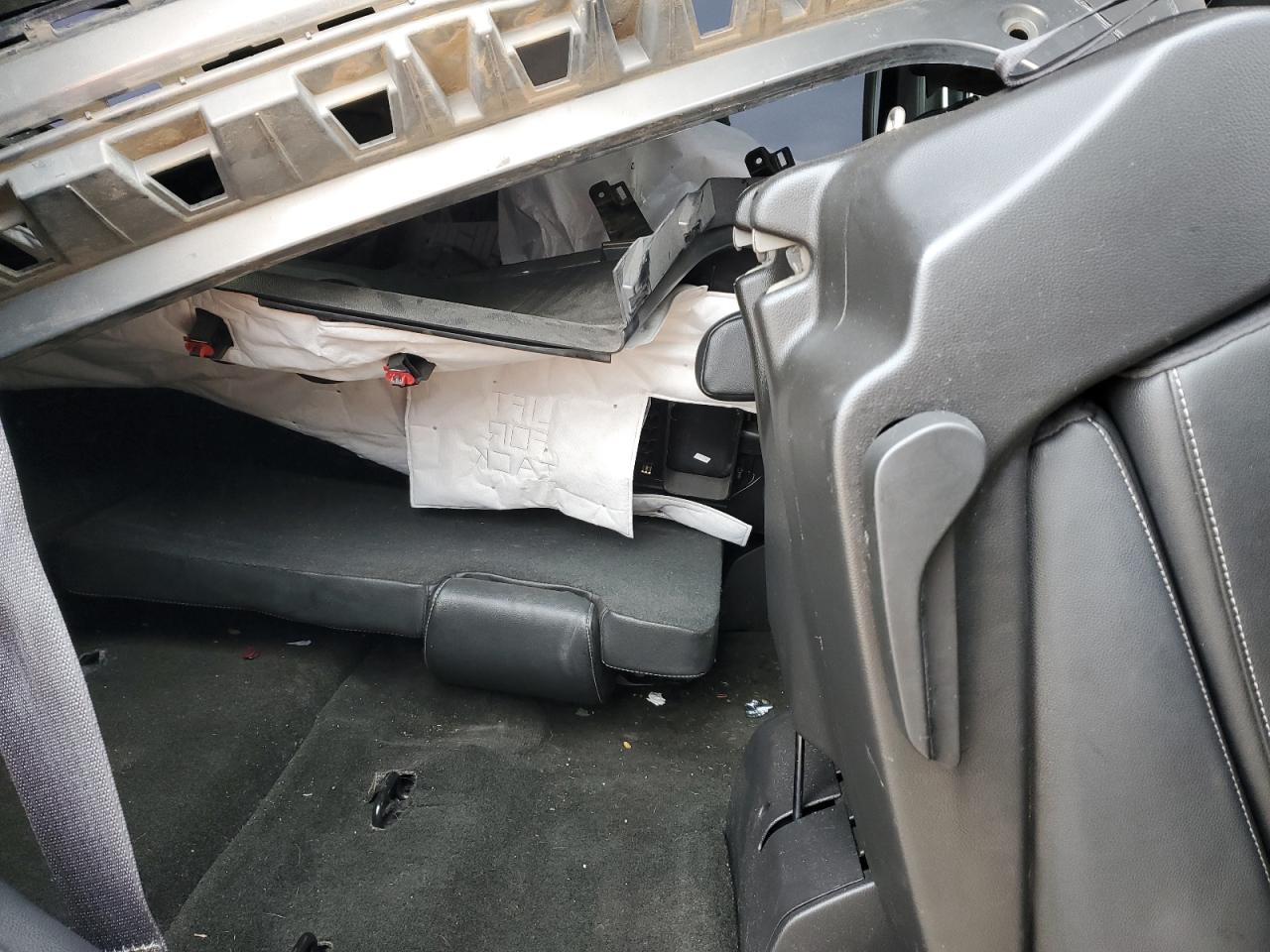 2018 Chevrolet Tahoe VIN 1GNSKCKC5JR140240 Copart auction photo, side / rear end damage thumbnail 11