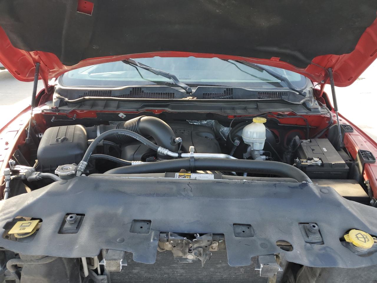 2018 RAM 1500 VIN 3C6RR6LTXJG129308 Copart auction photo, front end damage thumbnail 11