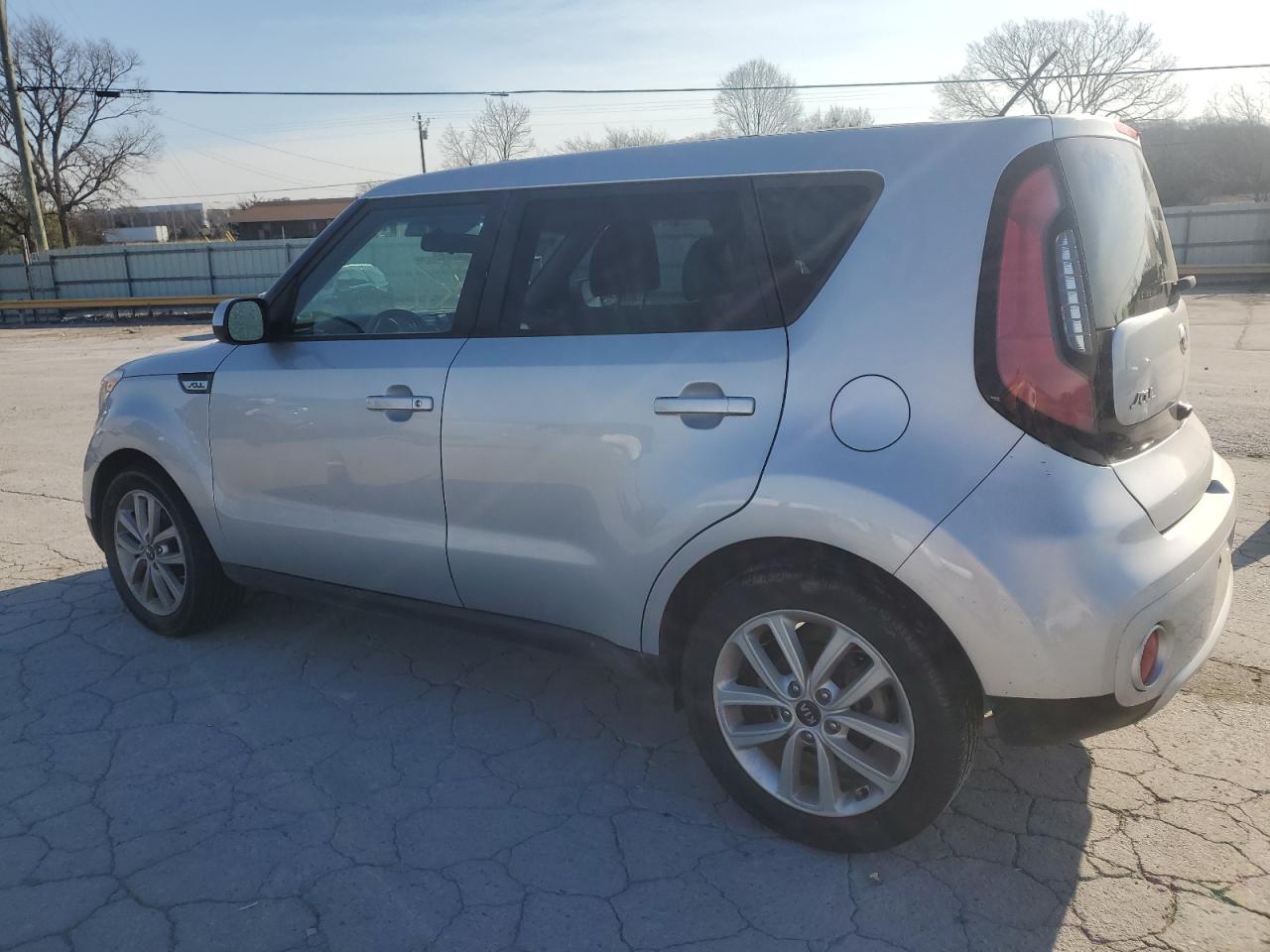 2018 KIA Soul VIN KNDJP3A57J7512066 Copart auction photo, front end / minor dent/scratches damage thumbnail 2