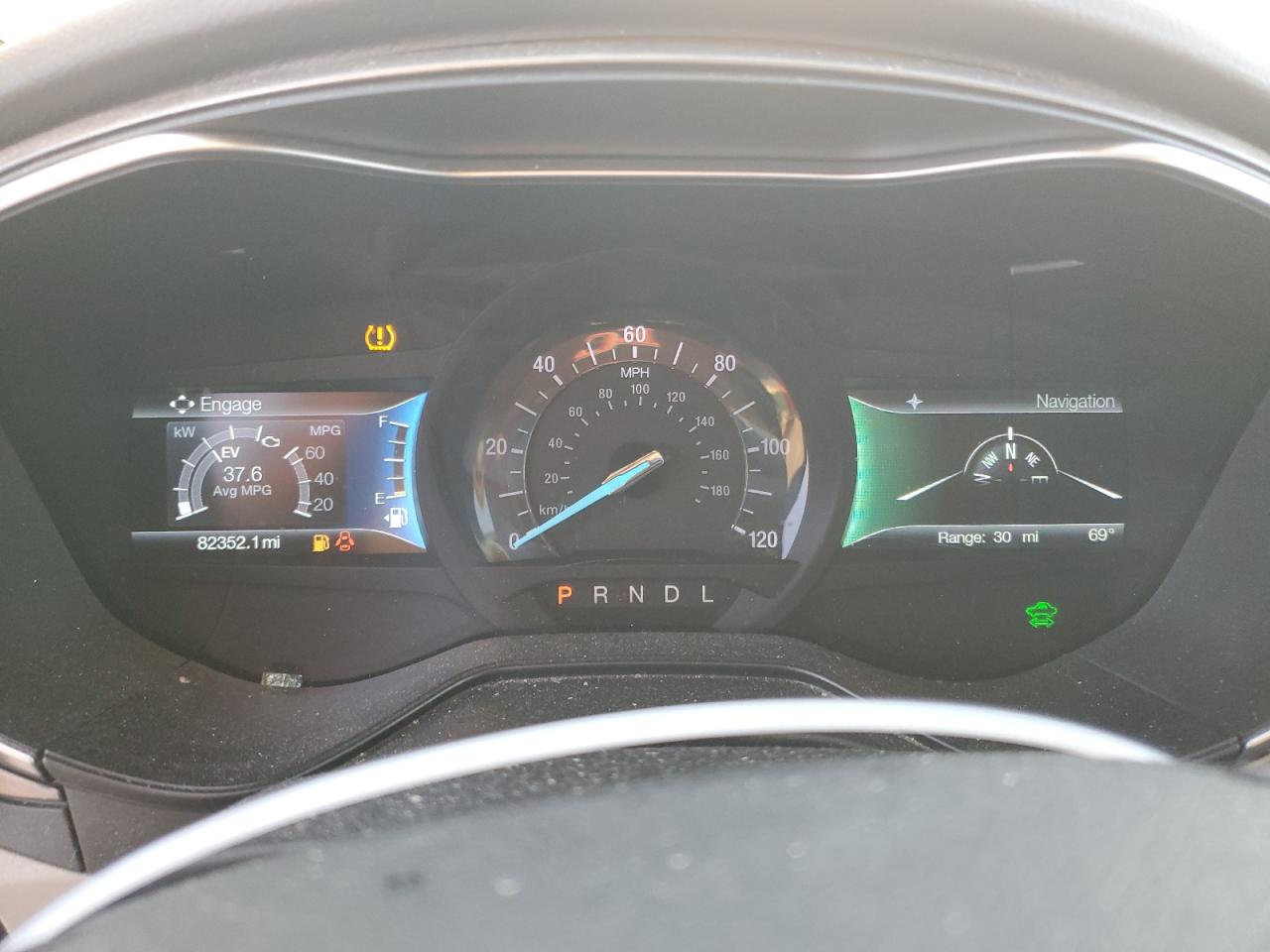 2019 Ford Fusion VIN 3FA6P0LU2KR225016 Copart auction photo, hail / rear end damage thumbnail 9