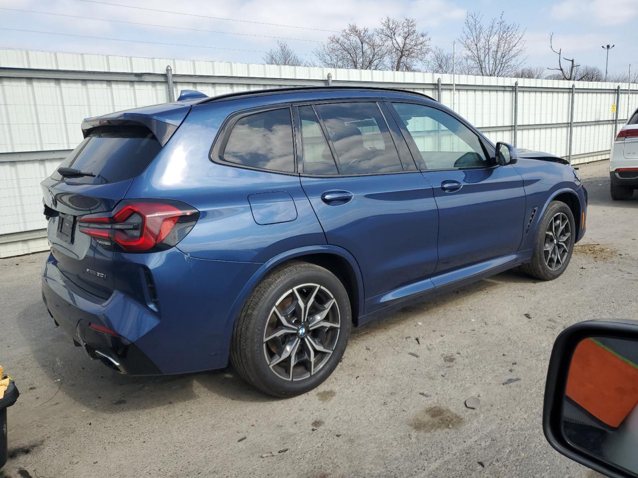 2022 BMW X3 VIN 5UX53DP08N9N42135 Copart auction photo, front end damage thumbnail 3