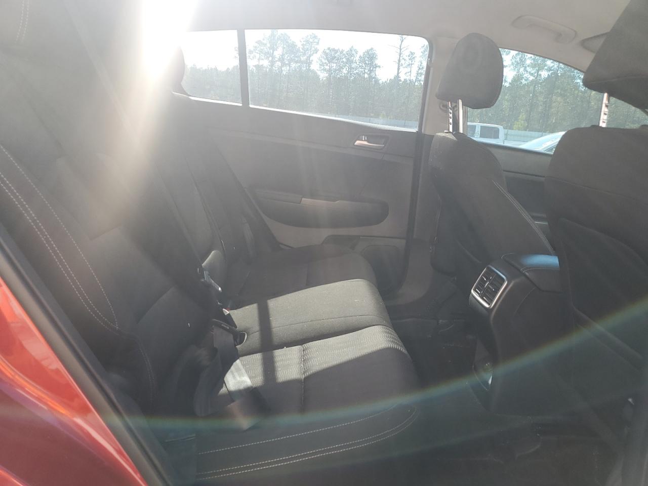 2020 KIA Sportage VIN KNDPM3AC1L7817602 Copart auction photo, rear end / undercarriage damage thumbnail 11
