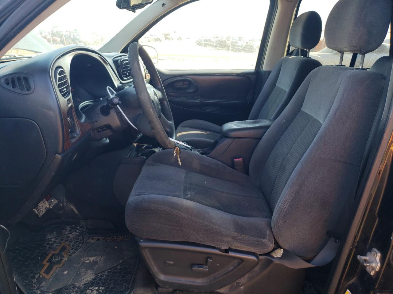 2008 Chevrolet TrailBlazer VIN 1GNDT13S582202089 Copart auction photo, front end / minor dent/scratches damage thumbnail 7