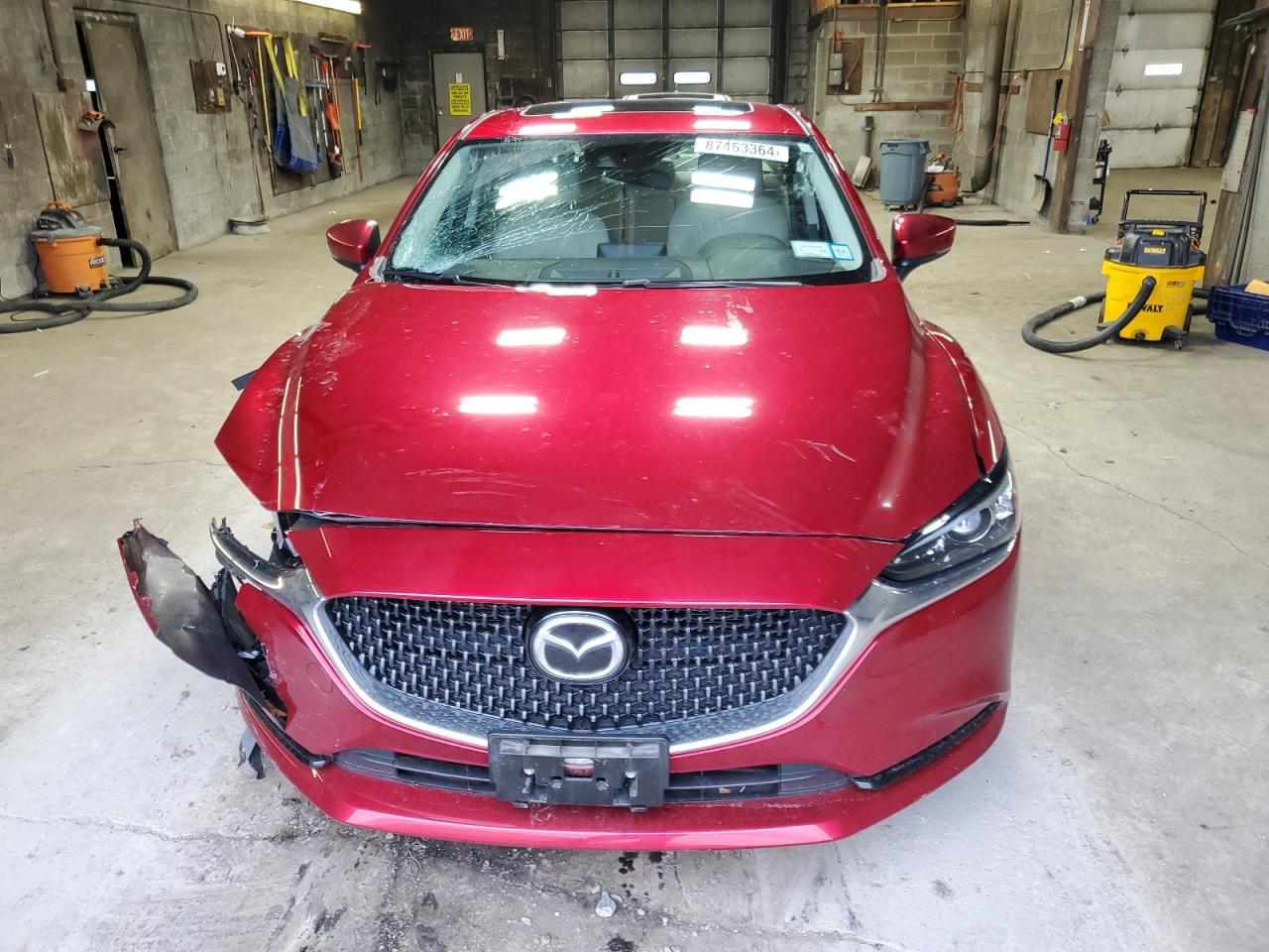 2020 Mazda 6 VIN JM1GL1VMXL1511818 Copart auction photo, front end / rear end damage thumbnail 5