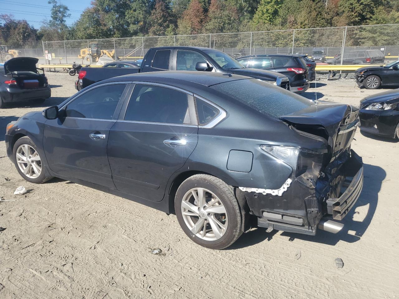 2015 Nissan Altima VIN 1N4AL3AP0FN891739 Copart auction photo, rear end damage thumbnail 2