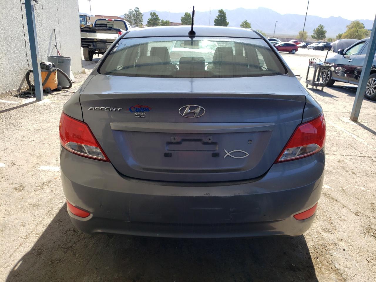 2016 Hyundai Accent VIN KMHCT4AE5GU012844 Copart auction photo, front end / minor dent/scratches damage thumbnail 6