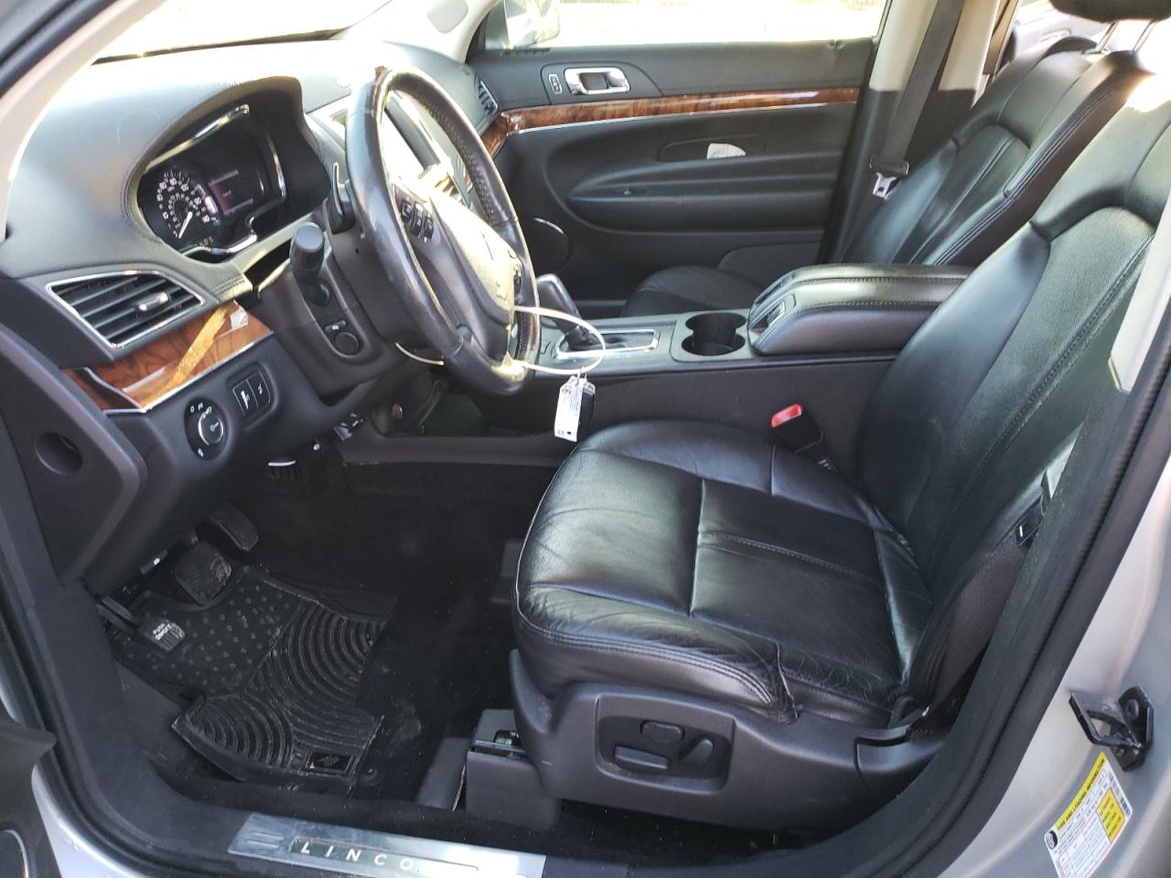 2013 Lincoln MKT VIN 2LMHJ5AT5DBL56602 Copart auction photo, front end / undercarriage damage thumbnail 7