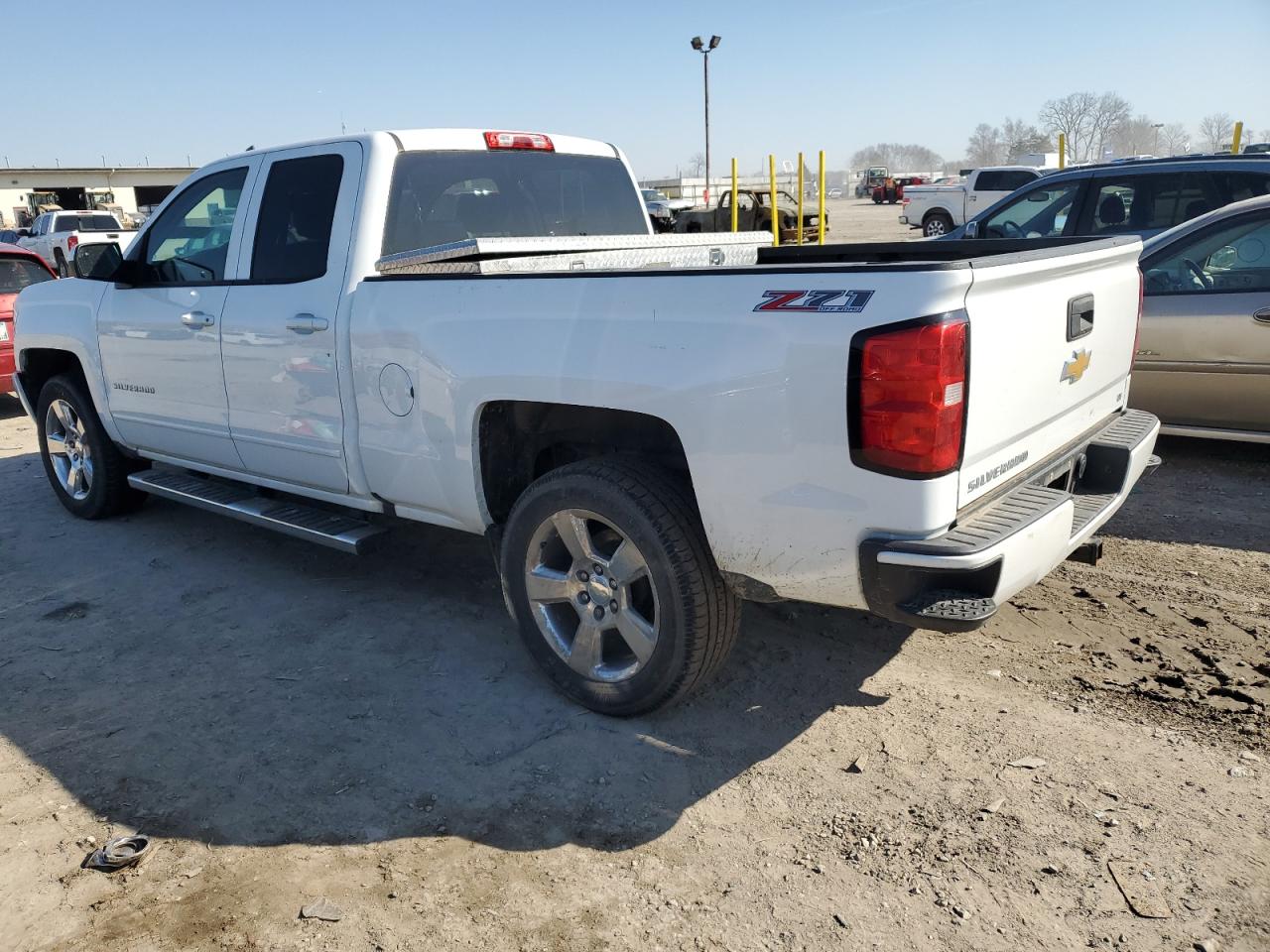 2016 Chevrolet Silverado VIN 1GCVKREC4GZ343522 Copart auction photo, front end / minor dent/scratches damage thumbnail 2