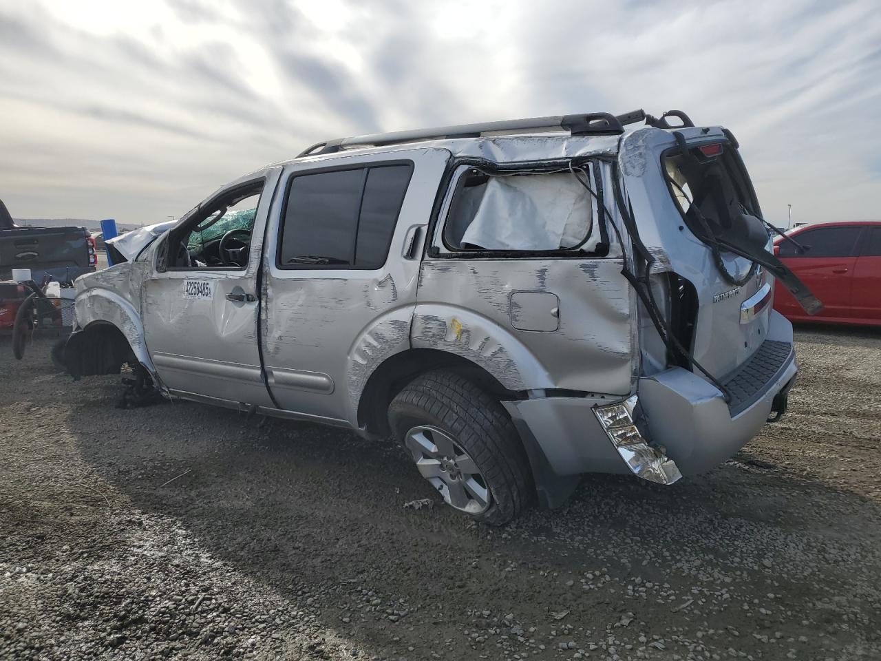 2011 Nissan Pathfinder VIN 5N1AR1NN9BC633596 Copart auction photo, rollover damage thumbnail 2