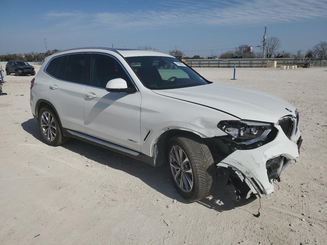 2018 BMW X3 VIN 5UXTR9C52JLD66767 Copart auction photo, front end / minor dent/scratches damage thumbnail 4