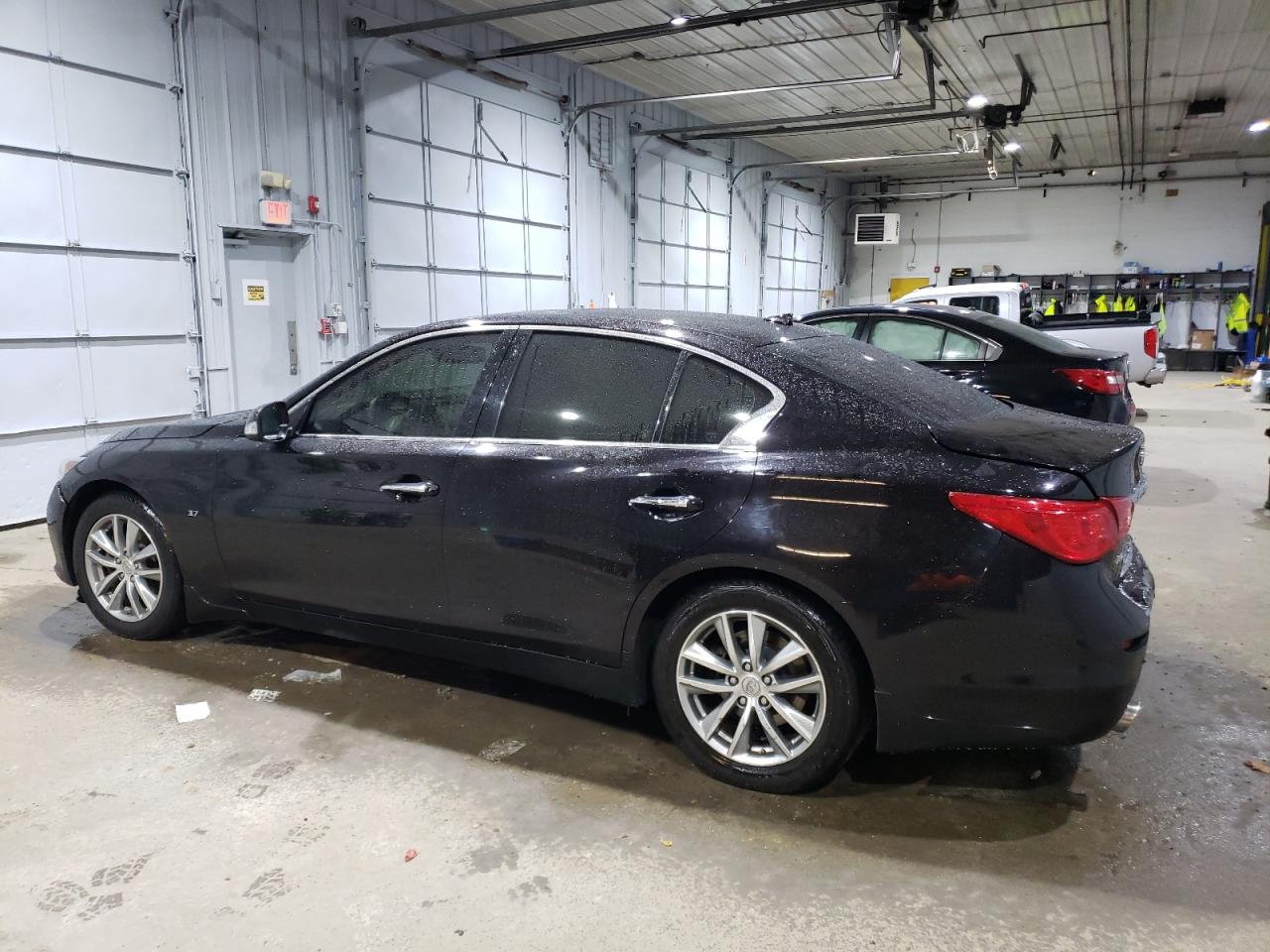 2014 Infiniti Q50 VIN JN1BV7AR3EM696940 Copart auction photo, rear end / minor dent/scratches damage thumbnail 2
