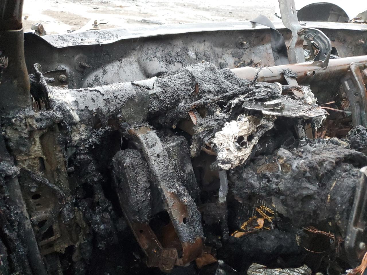 2014 Mazda 2 VIN JM1DE1KY9E0172028 Copart auction photo, burn damage thumbnail 9