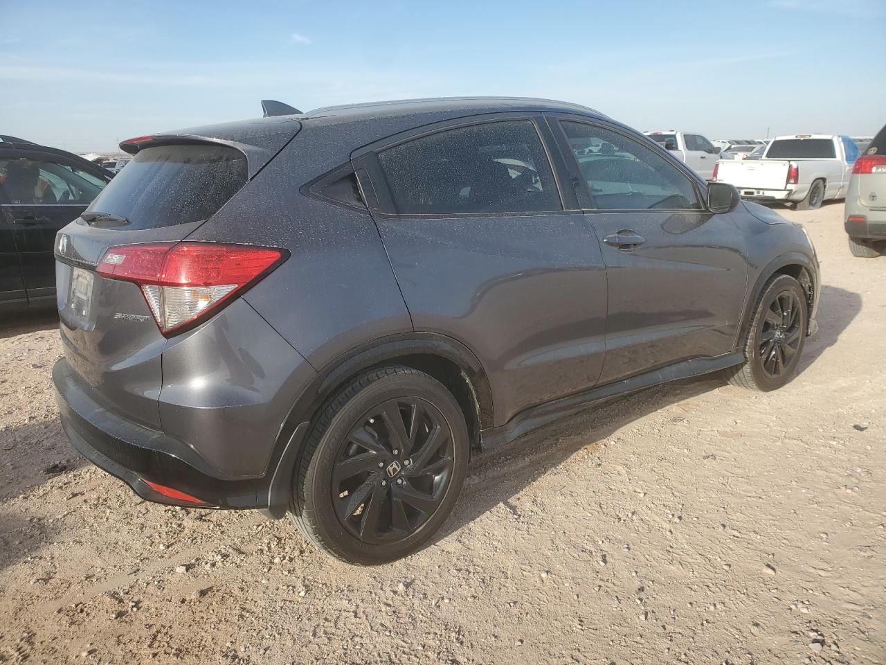2021 Honda HR-V VIN 3CZRU5H18MM731388 Copart auction photo, side damage thumbnail 3