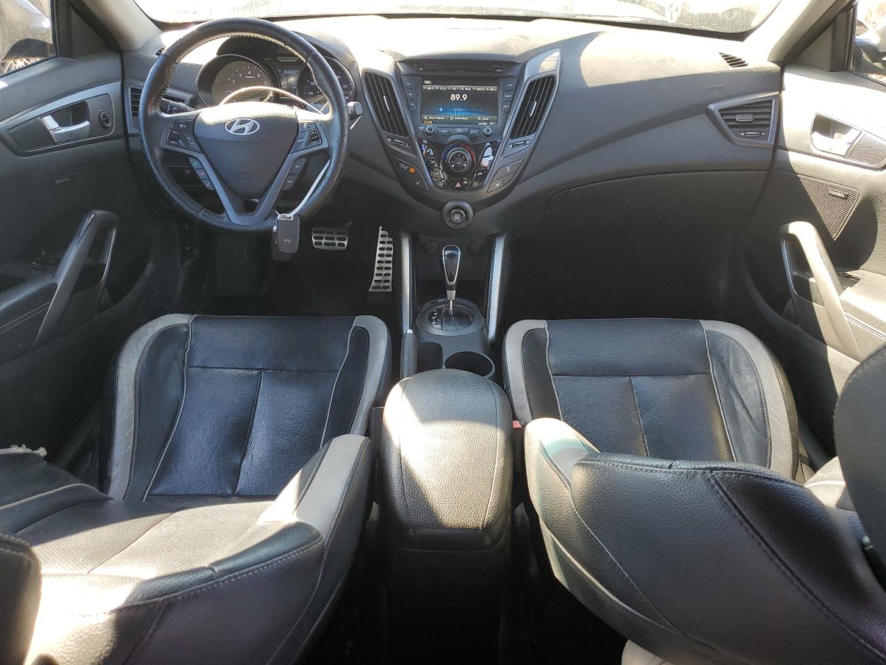 2013 Hyundai Veloster VIN KMHTC6AE9DU143461 Copart auction photo, normal wear / mechanical damage thumbnail 8