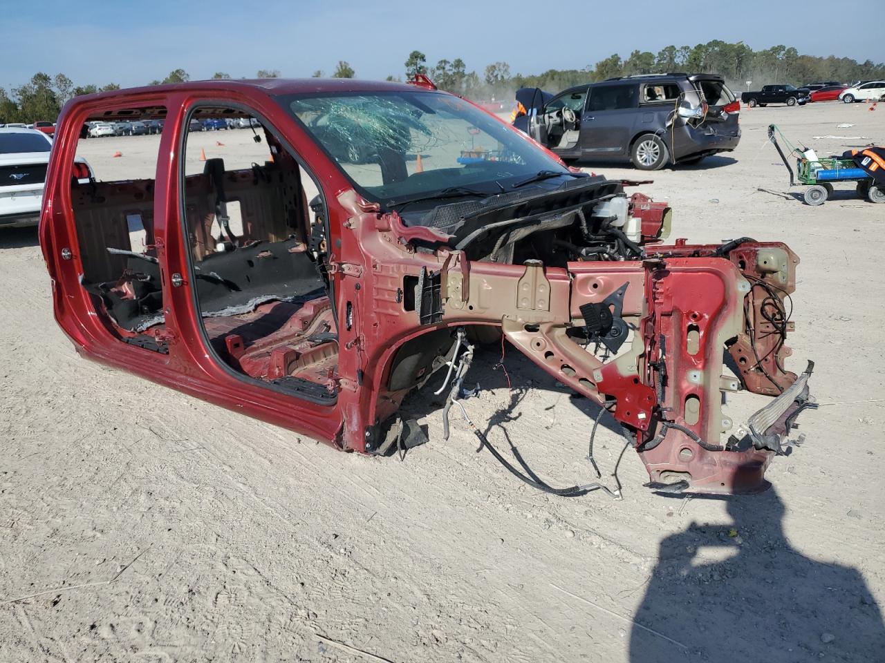 2021 GMC Sierra VIN 1GT19PEYXMF300794 Copart auction photo, stripped damage thumbnail 4