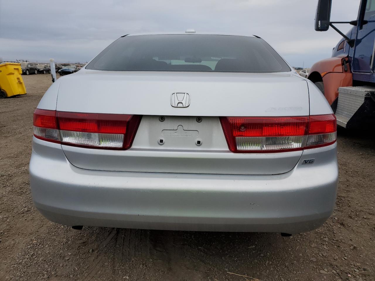 2004 Honda Accord VIN 1HGCM665X4A008406 Copart auction photo, front end damage thumbnail 6
