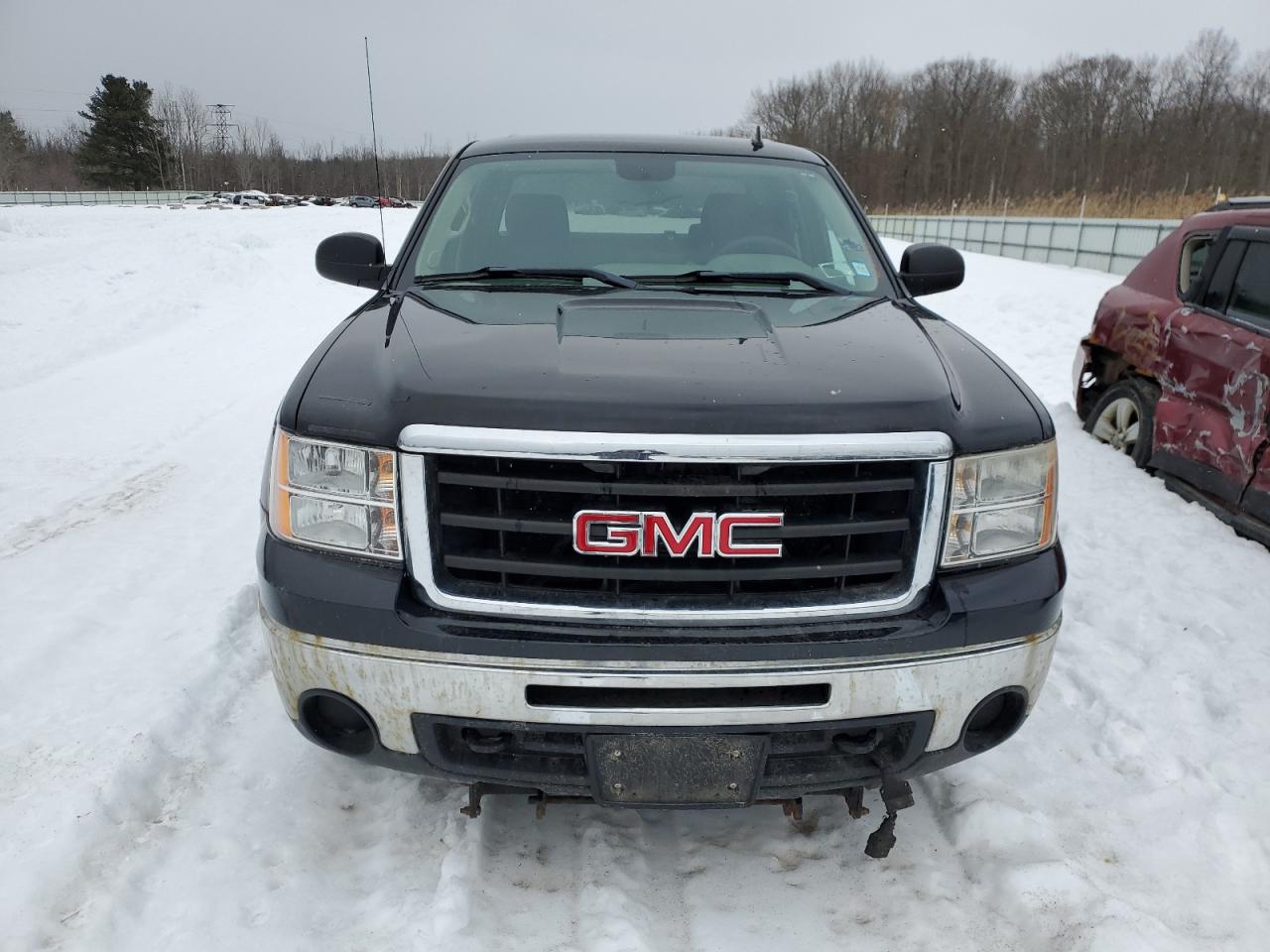 2011 GMC Sierra VIN 3GTP2UEA6BG317328 Copart auction photo, minor dent/scratches damage thumbnail 5