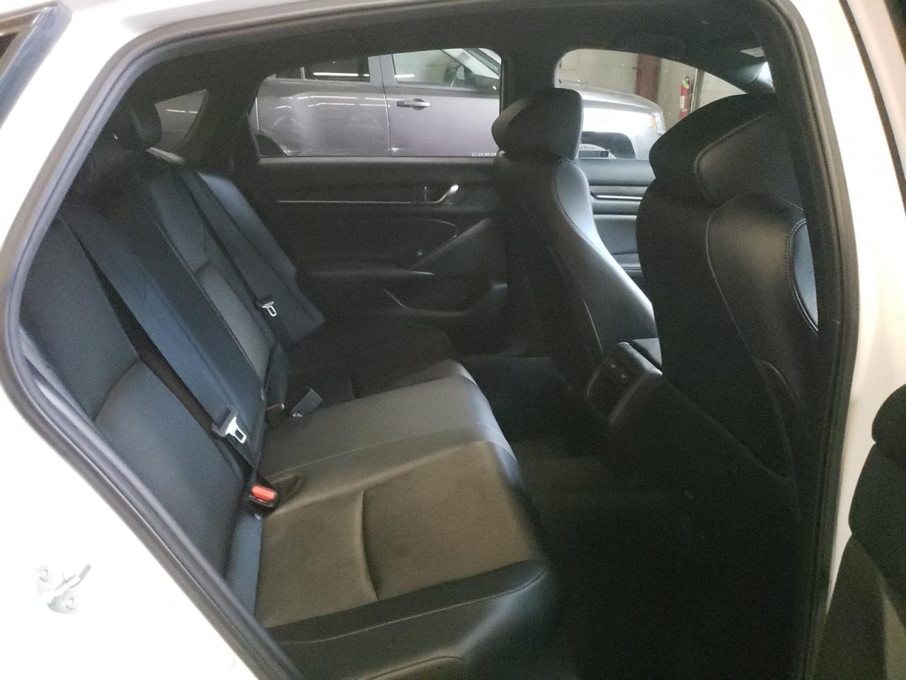 2022 Honda Accord VIN 1HGCV1F35NA024156 Copart auction photo, vandalism / minor dent/scratches damage thumbnail 10