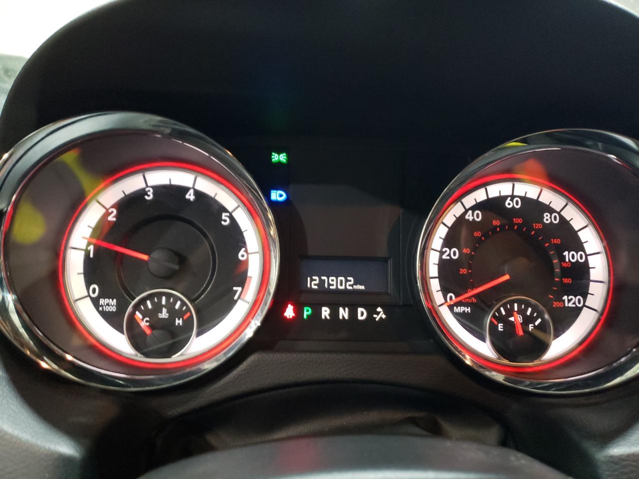 2018 Dodge Caravan VIN 2C4RDGBG8JR136480 Copart auction photo, front end / hail damage thumbnail 9