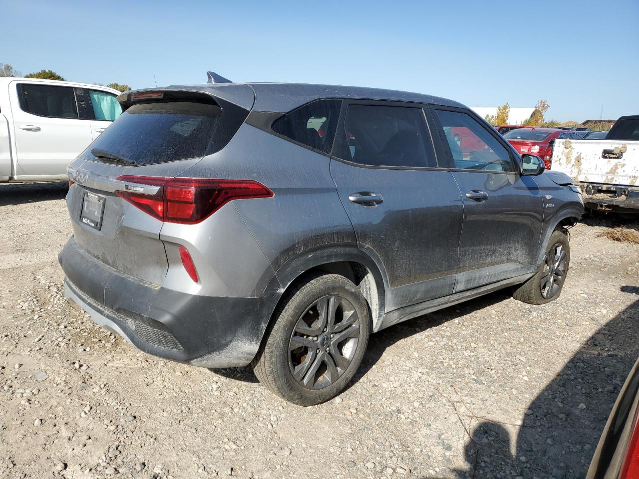 2023 KIA Seltos VIN KNDEPCAA0P7418344 Copart auction photo, front end / mechanical damage thumbnail 3
