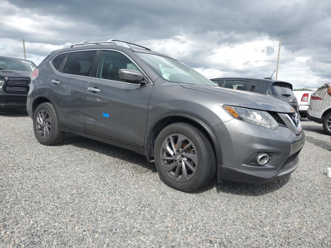 2016 Nissan Rogue VIN 5N1AT2MV7GC788146 Copart auction photo, water/flood damage thumbnail 4