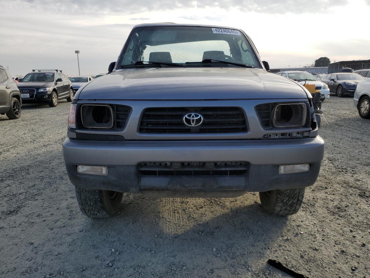 1995 Toyota Tacoma VIN 4TAUN61C8SZ032302 Copart auction photo, top/roof damage thumbnail 5
