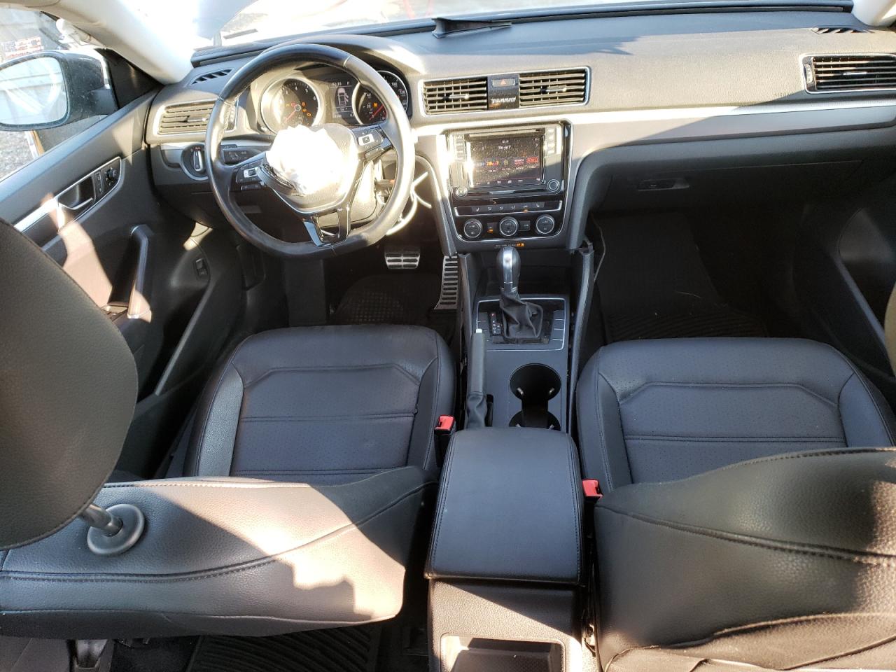 2018 Volkswagen Passat VIN 1VWAA7A37JC044464 Copart auction photo, all over damage thumbnail 8
