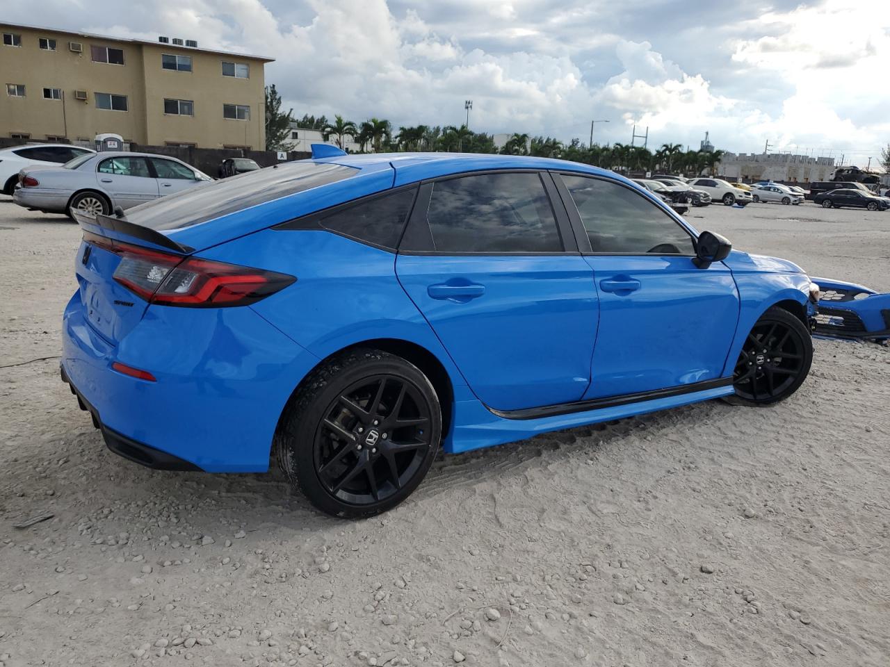 2023 Honda Civic VIN 19XFL2H88PE010607 Copart auction photo, front end / undercarriage damage thumbnail 3