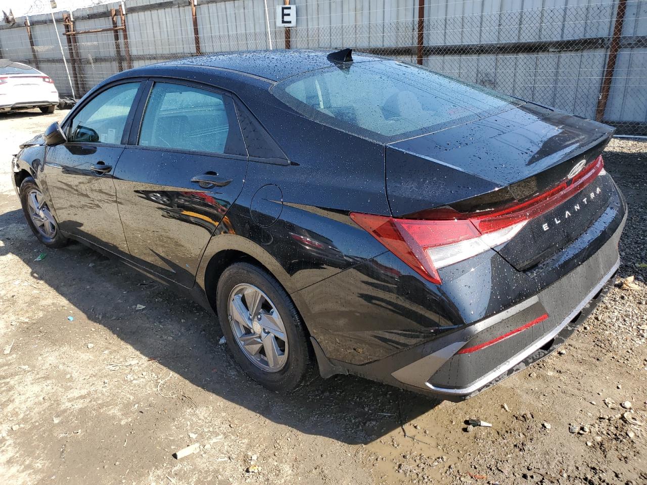 2024 Hyundai Elantra VIN KMHLL4DG1RU777601 Copart auction photo, front end damage thumbnail 2
