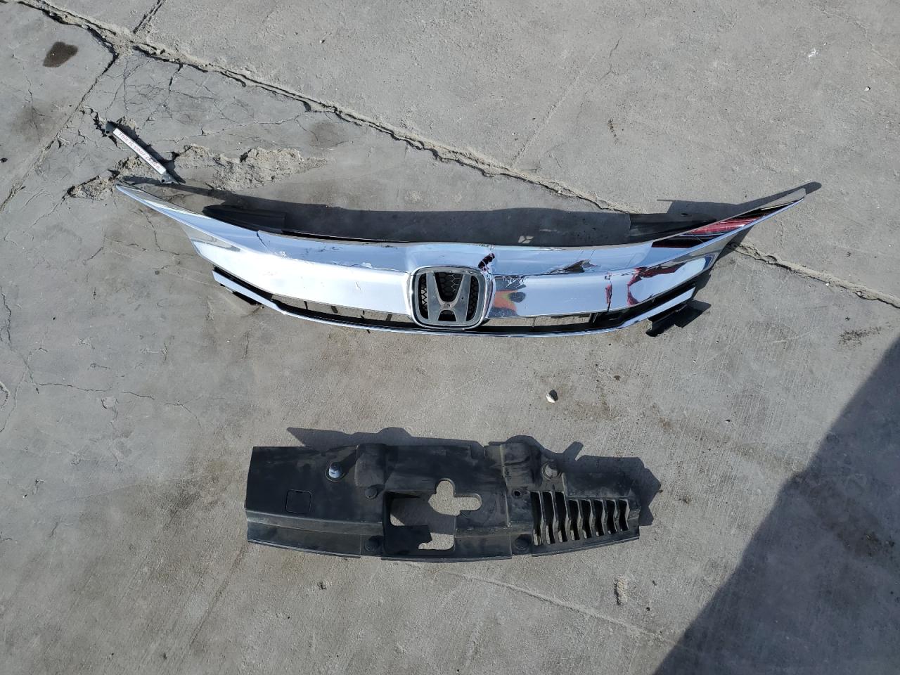 2016 Honda Accord VIN 1HGCR2F54GA225867 Copart auction photo, front end damage thumbnail 12