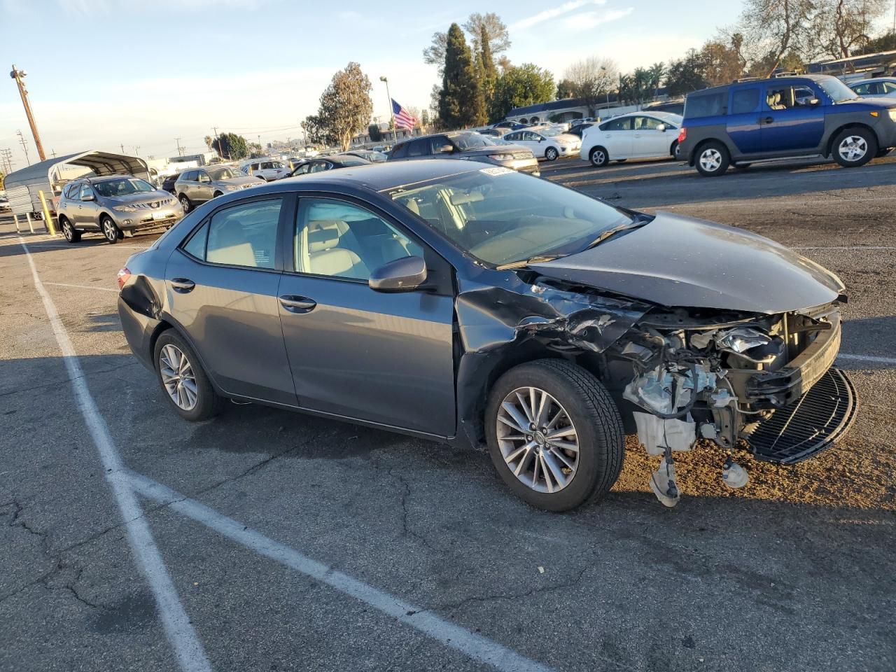 2014 Toyota Corolla VIN 5YFBURHE8EP148430 Copart auction photo, front end / side damage thumbnail 4
